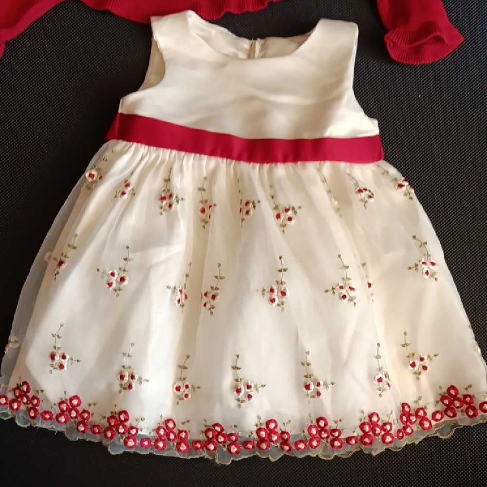 Cinderella White and Gold Satin Label